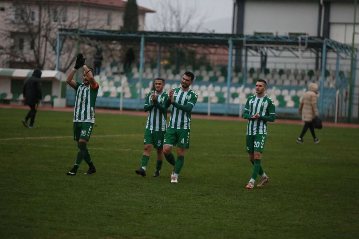 Kestel Belediyespor-Şükraniyespor maç fotoğrafları
