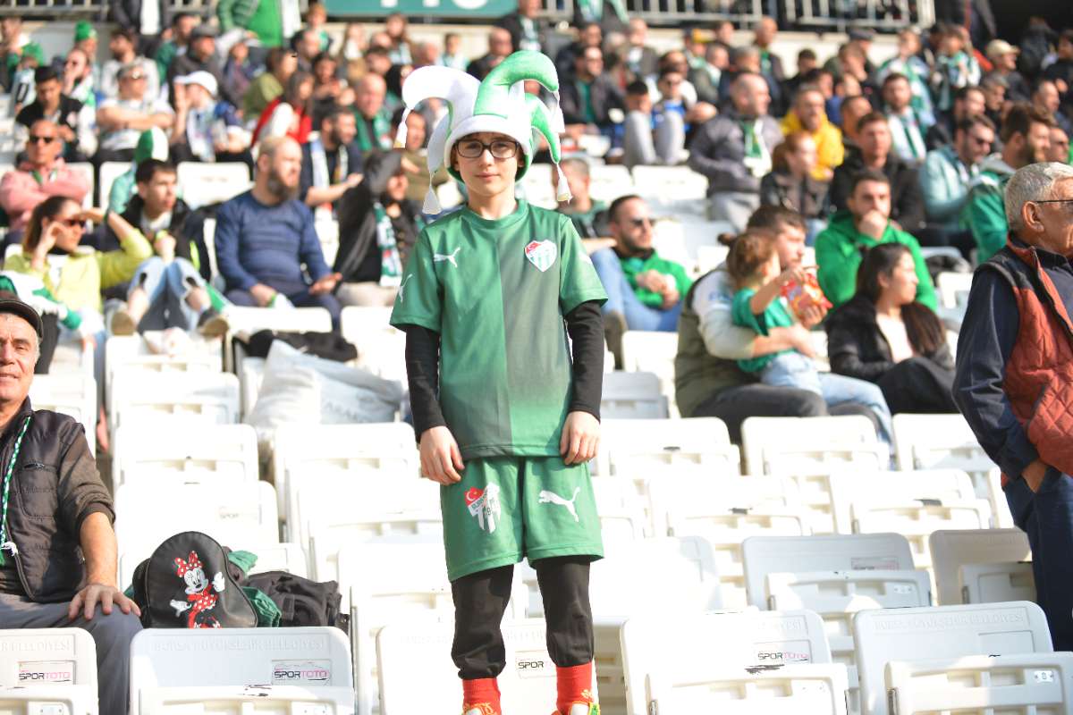 (FOTO GALERİ) BURSASPOR-ERGENE VELİMEŞESPOR MAÇINDAN TARAFTAR FOTOĞRAFLARI-2