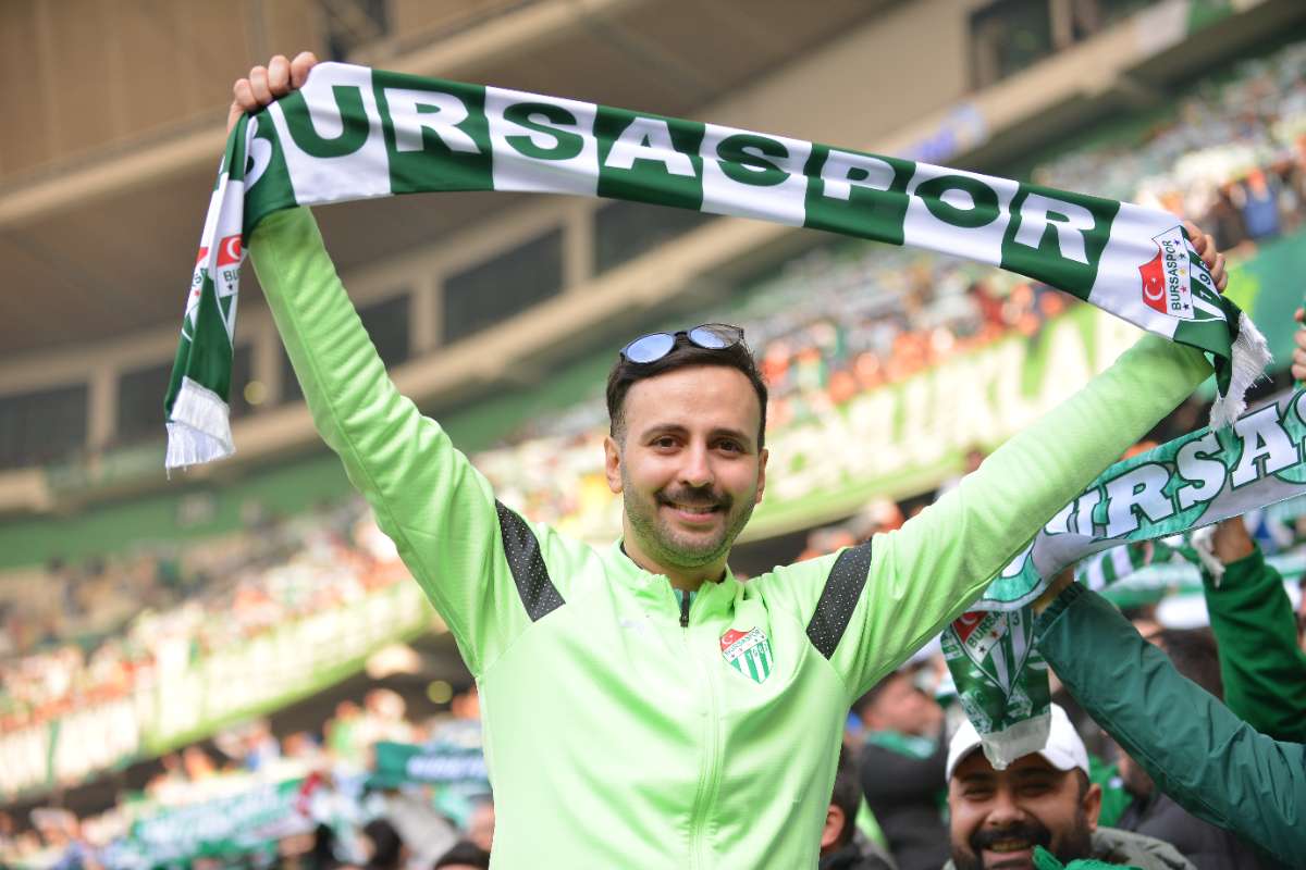 (FOTO GALERİ) BURSASPOR-ERGENE VELİMEŞESPOR MAÇINDAN TARAFTAR FOTOĞRAFLARI-2