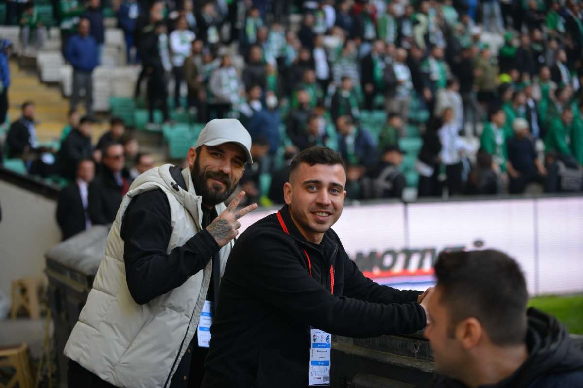 (FOTO GALERİ) BURSASPOR-ERGENE VELİMEŞESPOR MAÇINDAN TARAFTAR FOTOĞRAFLARI-2
