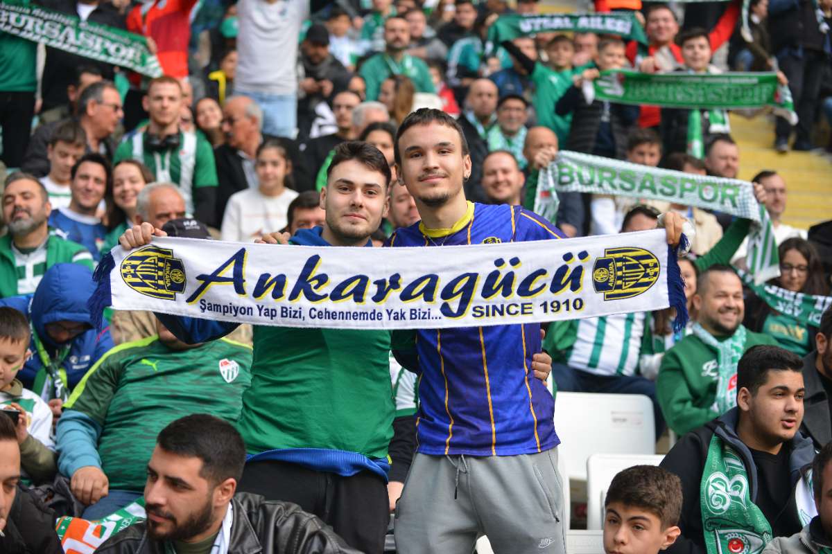 (FOTO GALERİ) BURSASPOR-ERGENE VELİMEŞESPOR MAÇINDAN TARAFTAR FOTOĞRAFLARI-2