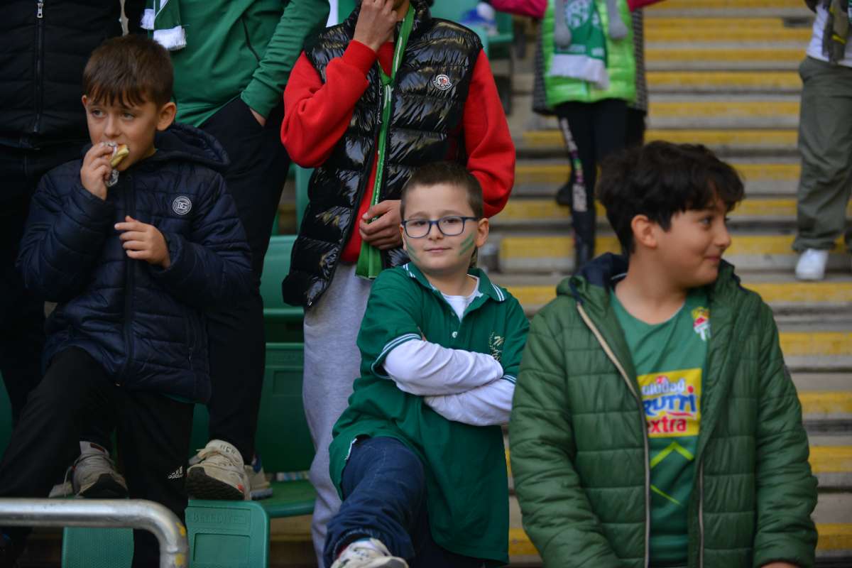 (FOTO GALERİ) BURSASPOR-ERGENE VELİMEŞESPOR MAÇINDAN TARAFTAR FOTOĞRAFLARI-2