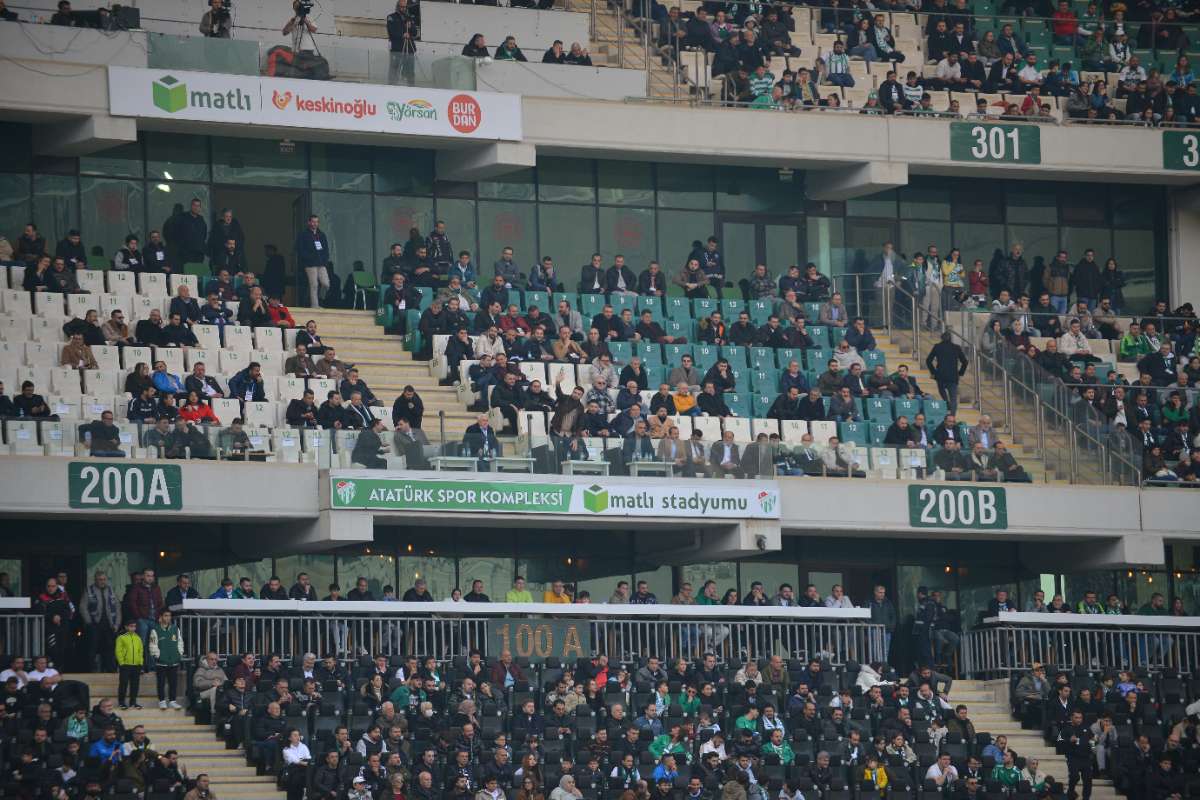 (FOTO GALERİ) BURSASPOR-ERGENE VELİMEŞESPOR MAÇINDAN TARAFTAR FOTOĞRAFLARI-2