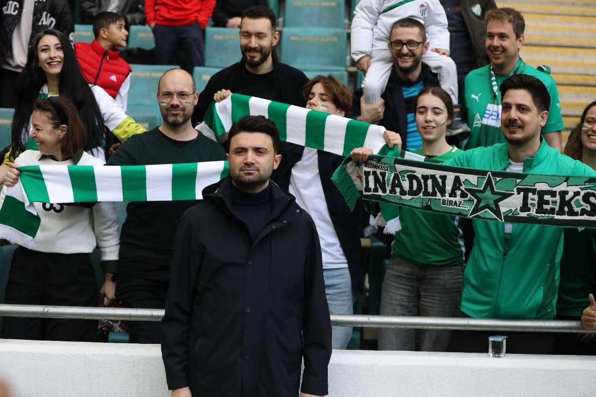 (FOTO GALERİ) Bursaspor-Silifke Belediyespor Taraftar Fotoğrafları
