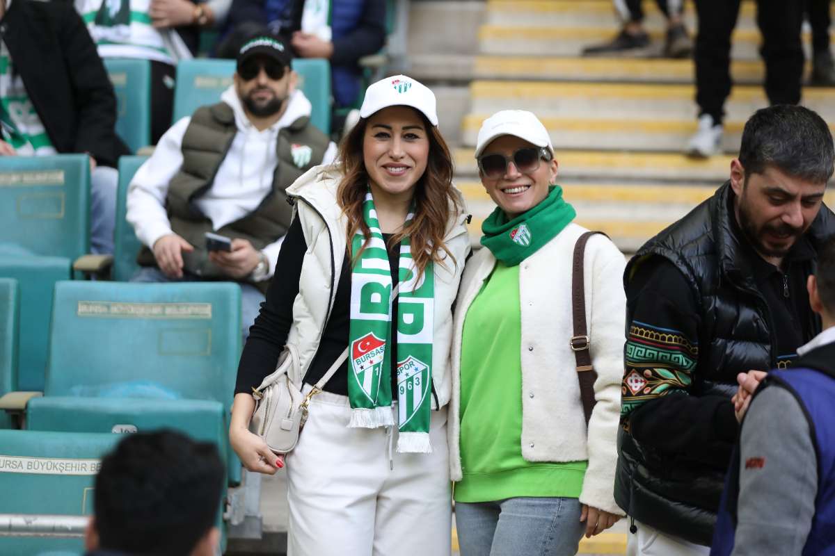 (FOTO GALERİ) Bursaspor-Silifke Belediyespor Taraftar Fotoğrafları