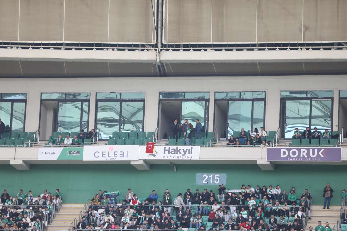 (FOTO GALERİ) Bursaspor-Silifke Belediyespor Taraftar Fotoğrafları