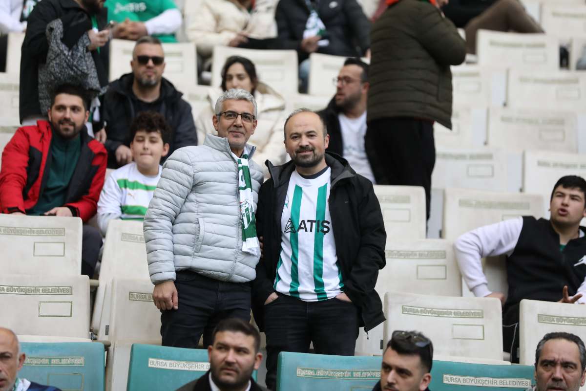 (FOTO GALERİ) Bursaspor-Silifke Belediyespor Taraftar Fotoğrafları