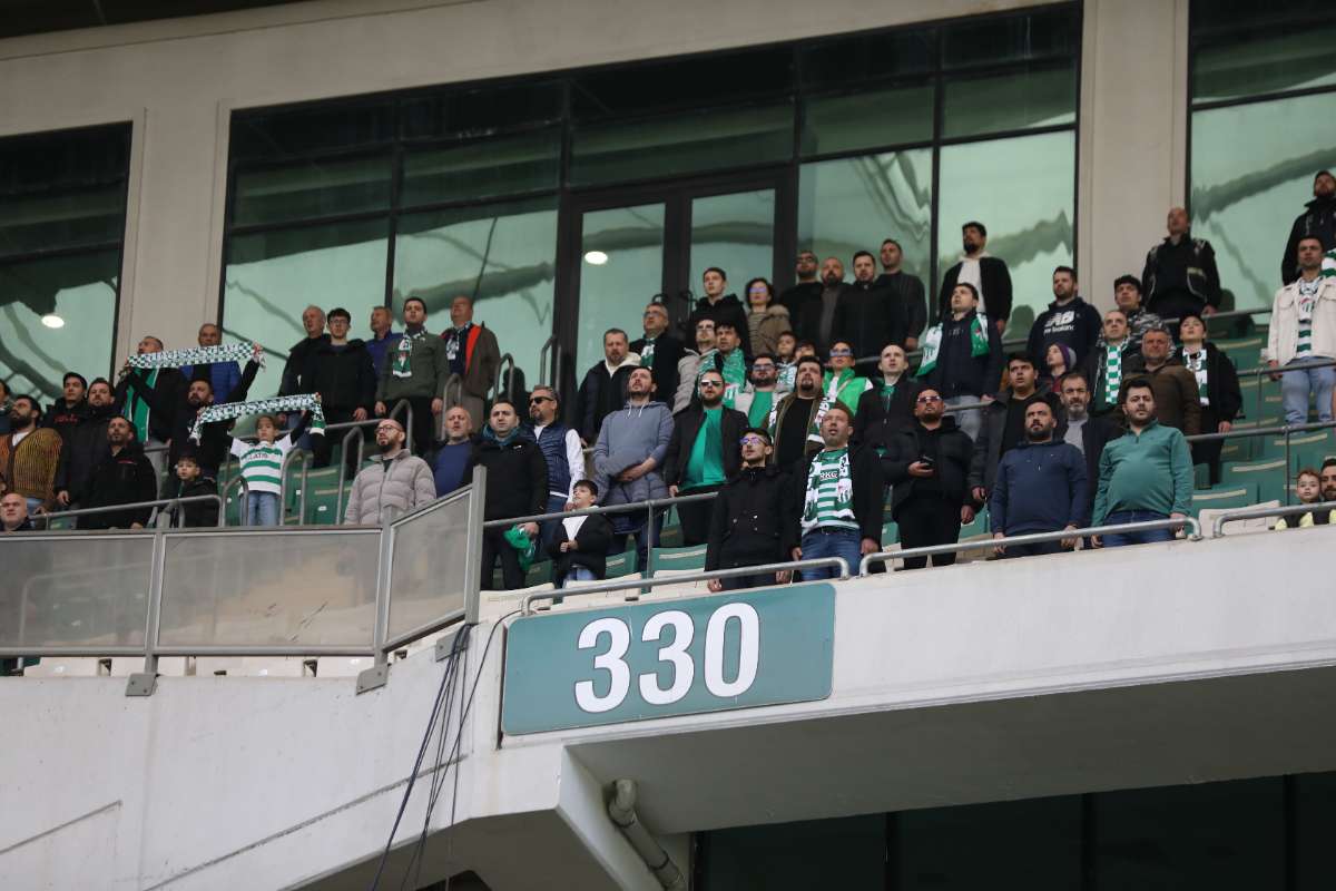 (FOTO GALERİ) Bursaspor-Silifke Belediyespor Taraftar Fotoğrafları