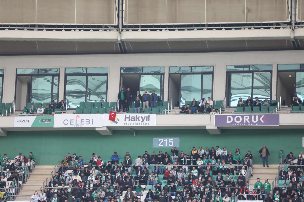 (FOTO GALERİ) Bursaspor-Silifke Belediyespor Taraftar Fotoğrafları