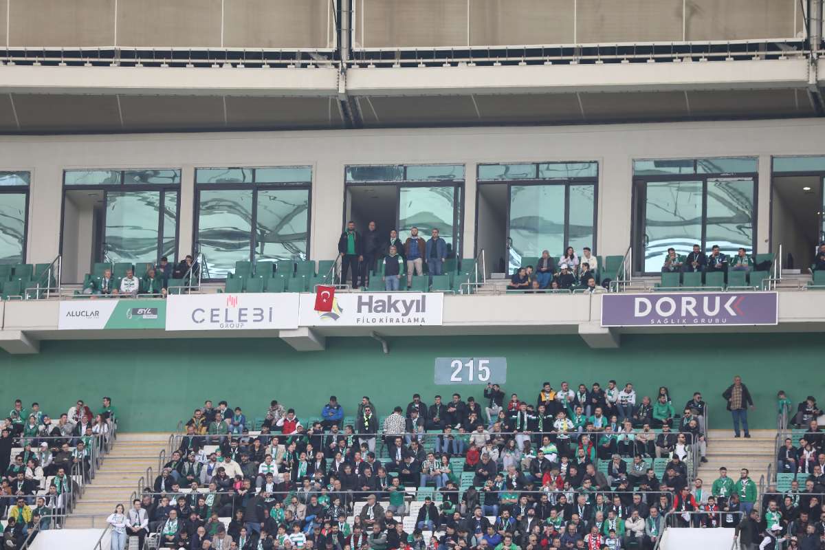 (FOTO GALERİ) Bursaspor-Silifke Belediyespor Taraftar Fotoğrafları