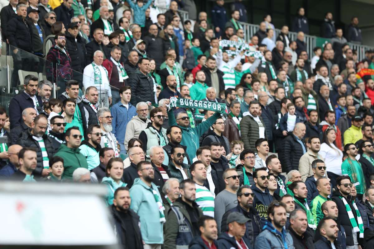 (FOTO GALERİ) Bursaspor-Silifke Belediyespor Taraftar Fotoğrafları