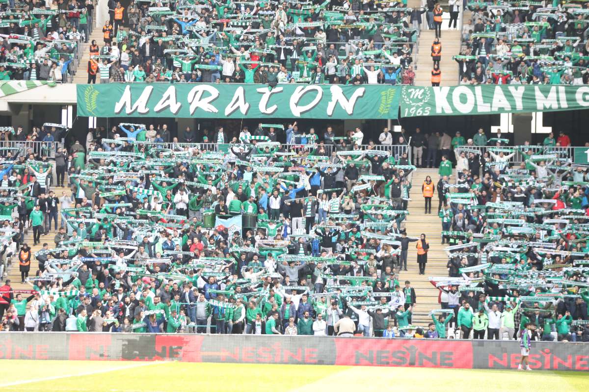 (FOTO GALERİ) Bursaspor-Silifke Belediyespor Taraftar Fotoğrafları