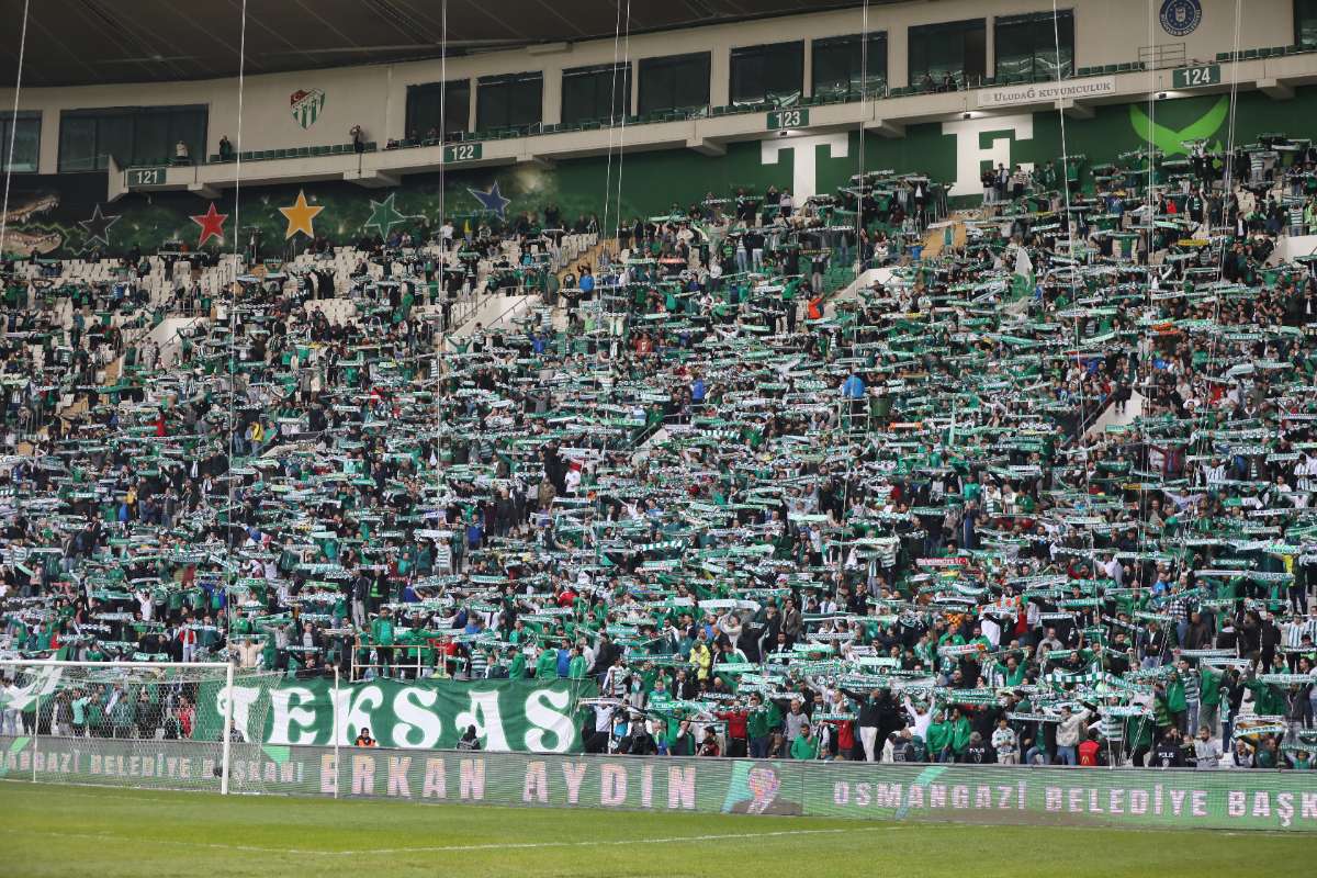 (FOTO GALERİ) Bursaspor-Silifke Belediyespor Taraftar Fotoğrafları