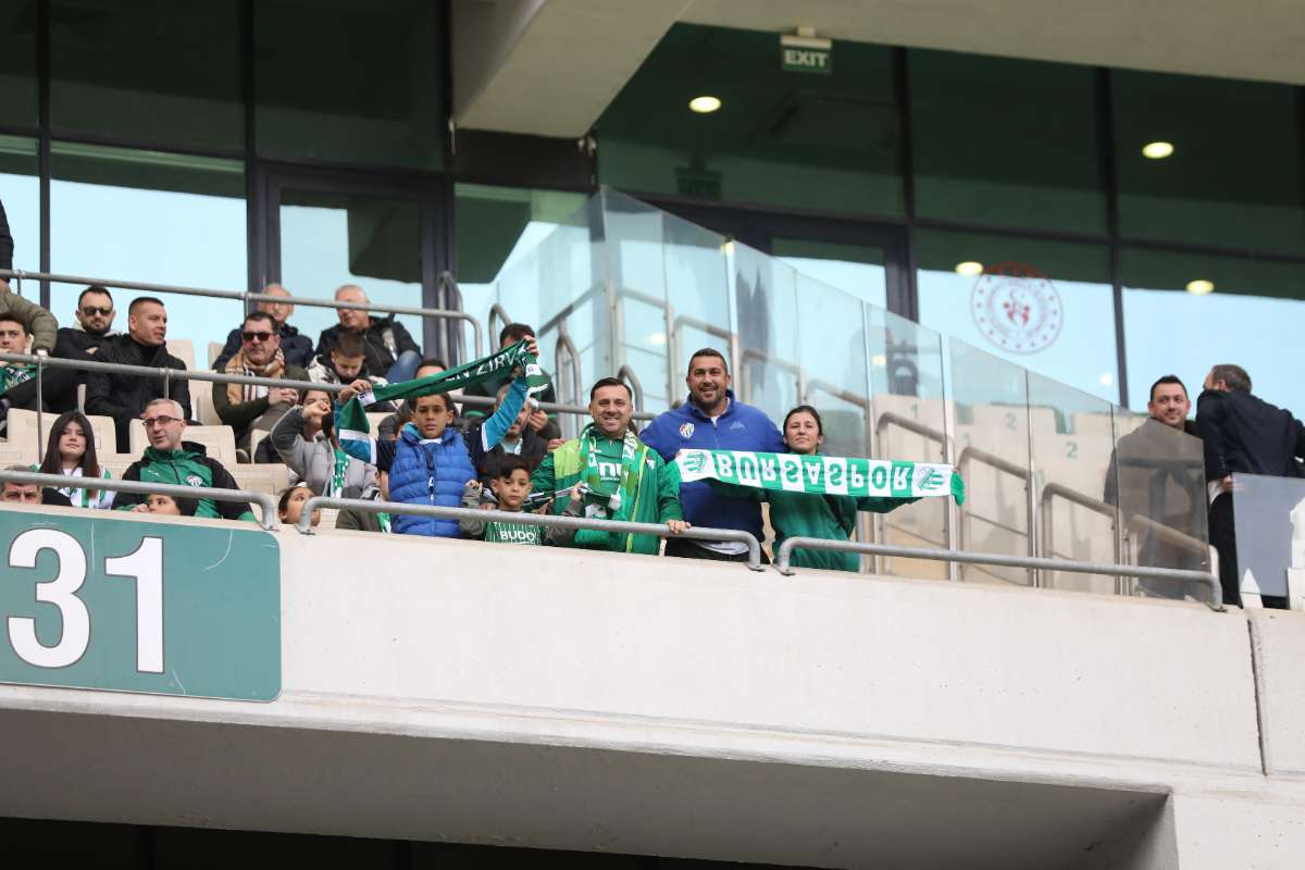 (FOTO GALERİ) Bursaspor-Silifke Belediyespor Taraftar Fotoğrafları