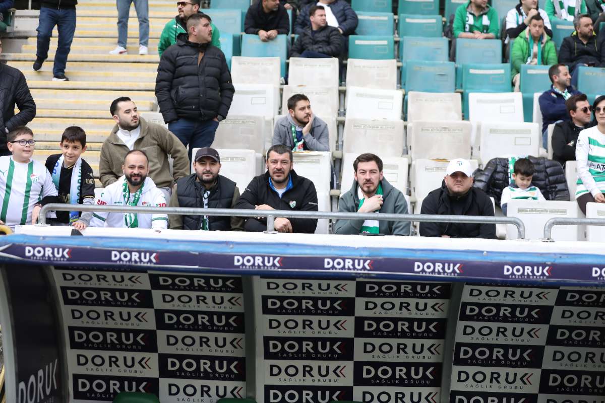 (FOTO GALERİ) Bursaspor-Silifke Belediyespor Taraftar Fotoğrafları
