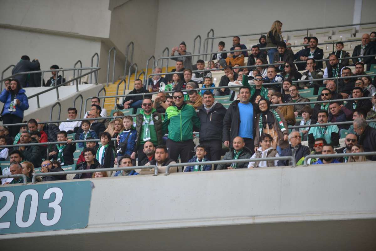 (FOTO GALERİ) Bursaspor-Silifke Belediyespor Taraftar Fotoğrafları -2