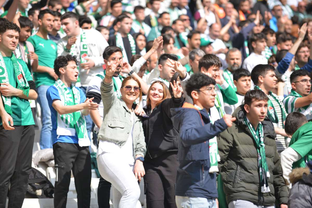 (FOTO GALERİ) Bursaspor-Silifke Belediyespor Taraftar Fotoğrafları -2