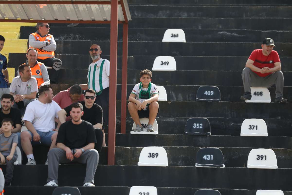 (FOTO GALERİ) KUŞADASISPOR - BURSASPOR FOTOĞRAFLARI