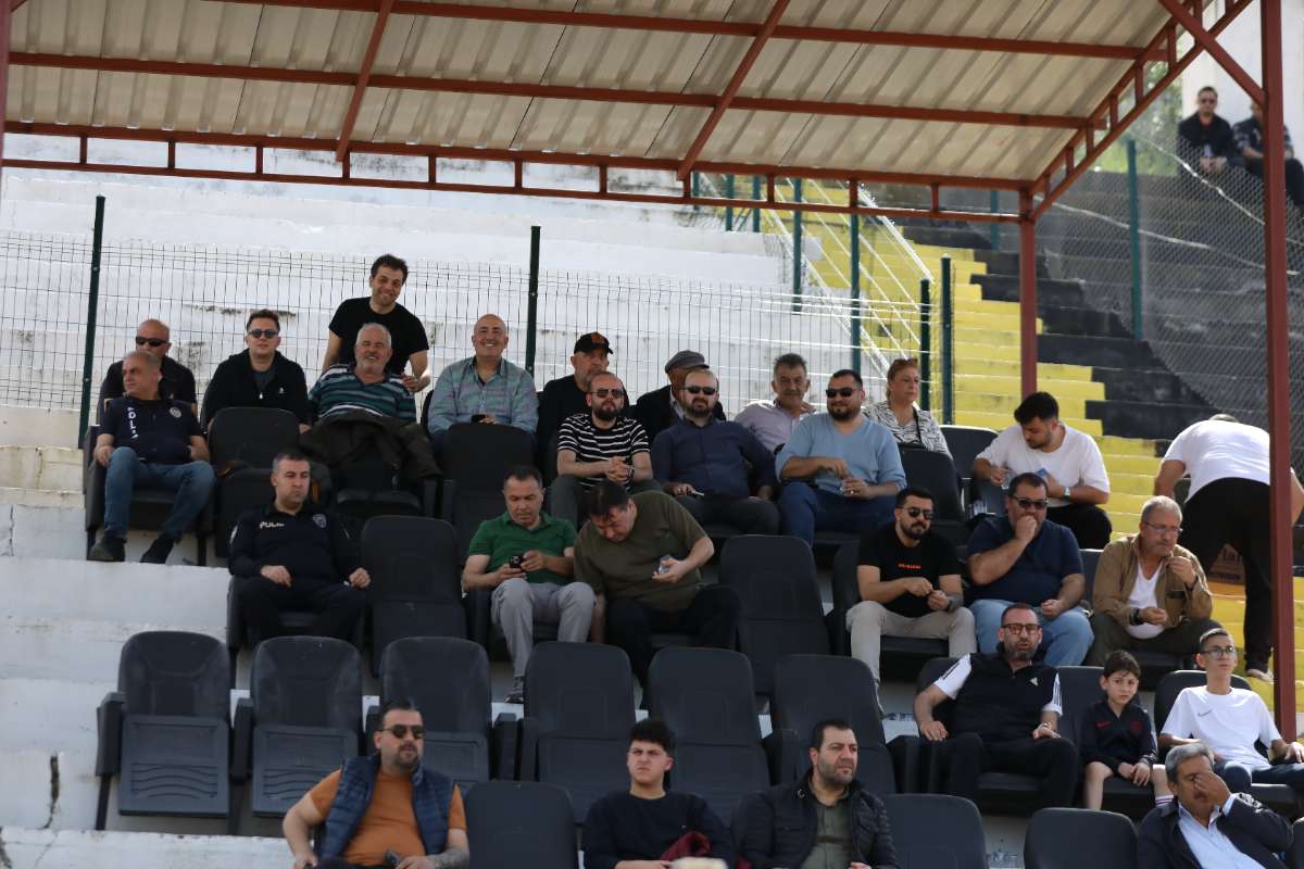 (FOTO GALERİ) KUŞADASISPOR - BURSASPOR FOTOĞRAFLARI