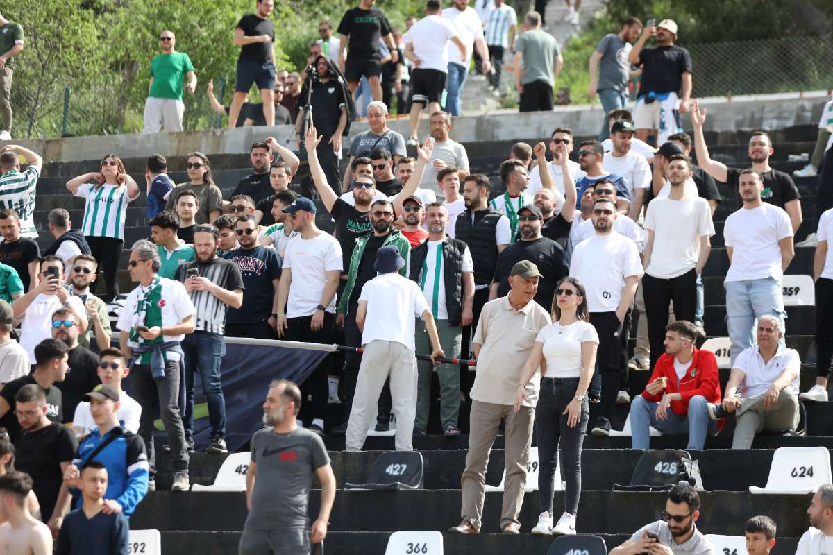 (FOTO GALERİ) KUŞADASISPOR - BURSASPOR FOTOĞRAFLARI