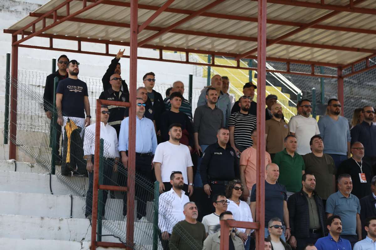 (FOTO GALERİ) KUŞADASISPOR - BURSASPOR FOTOĞRAFLARI