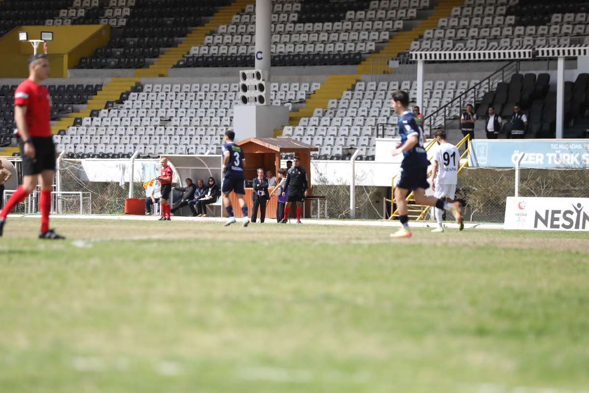 (FOTO GALERİ) KUŞADASISPOR - BURSASPOR FOTOĞRAFLARI