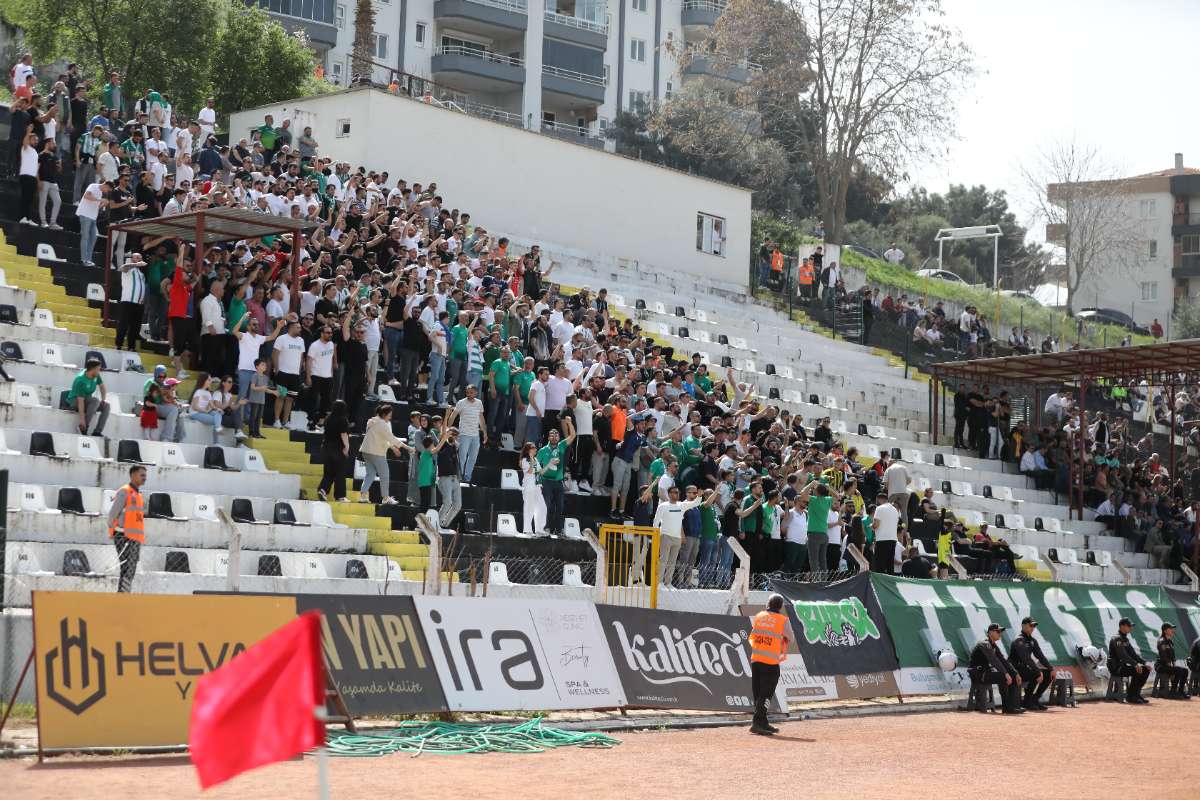 (FOTO GALERİ) KUŞADASISPOR - BURSASPOR FOTOĞRAFLARI