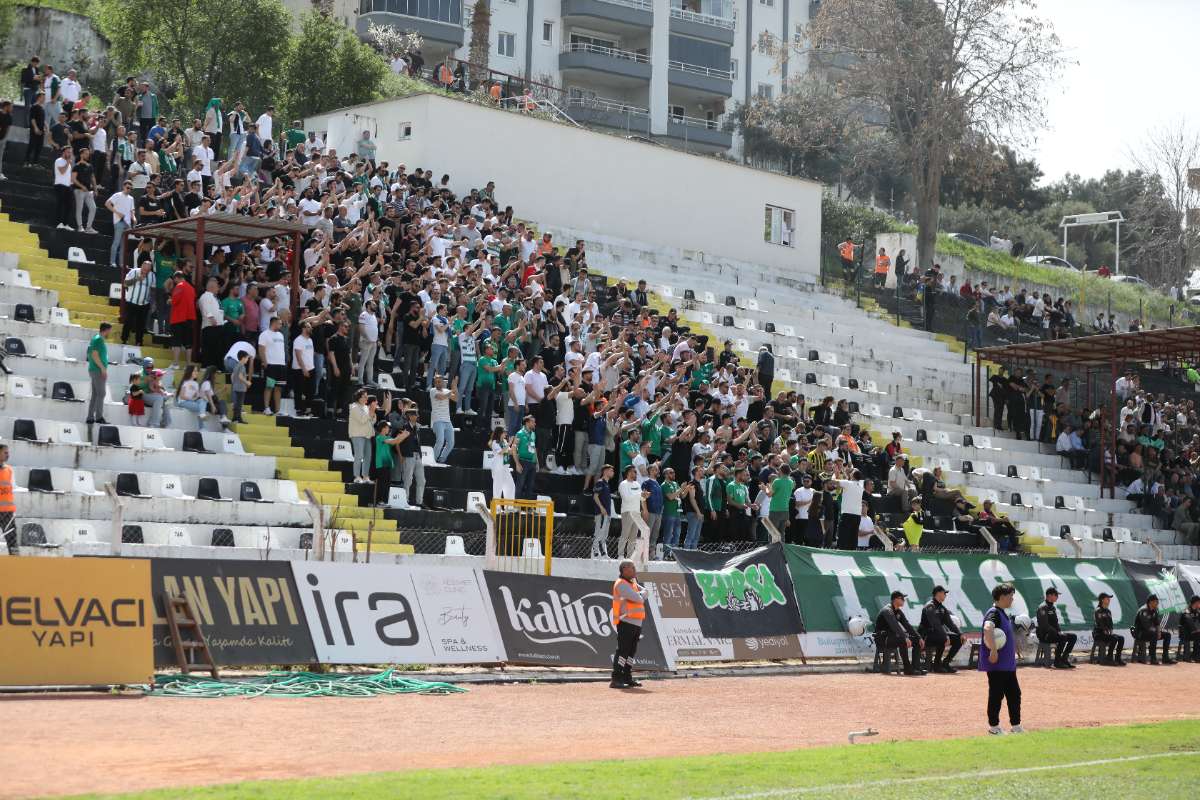 (FOTO GALERİ) KUŞADASISPOR - BURSASPOR FOTOĞRAFLARI
