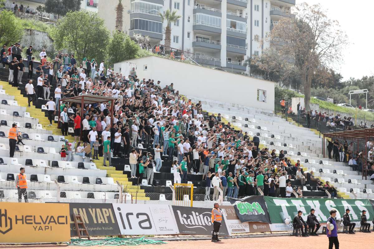 (FOTO GALERİ) KUŞADASISPOR - BURSASPOR FOTOĞRAFLARI