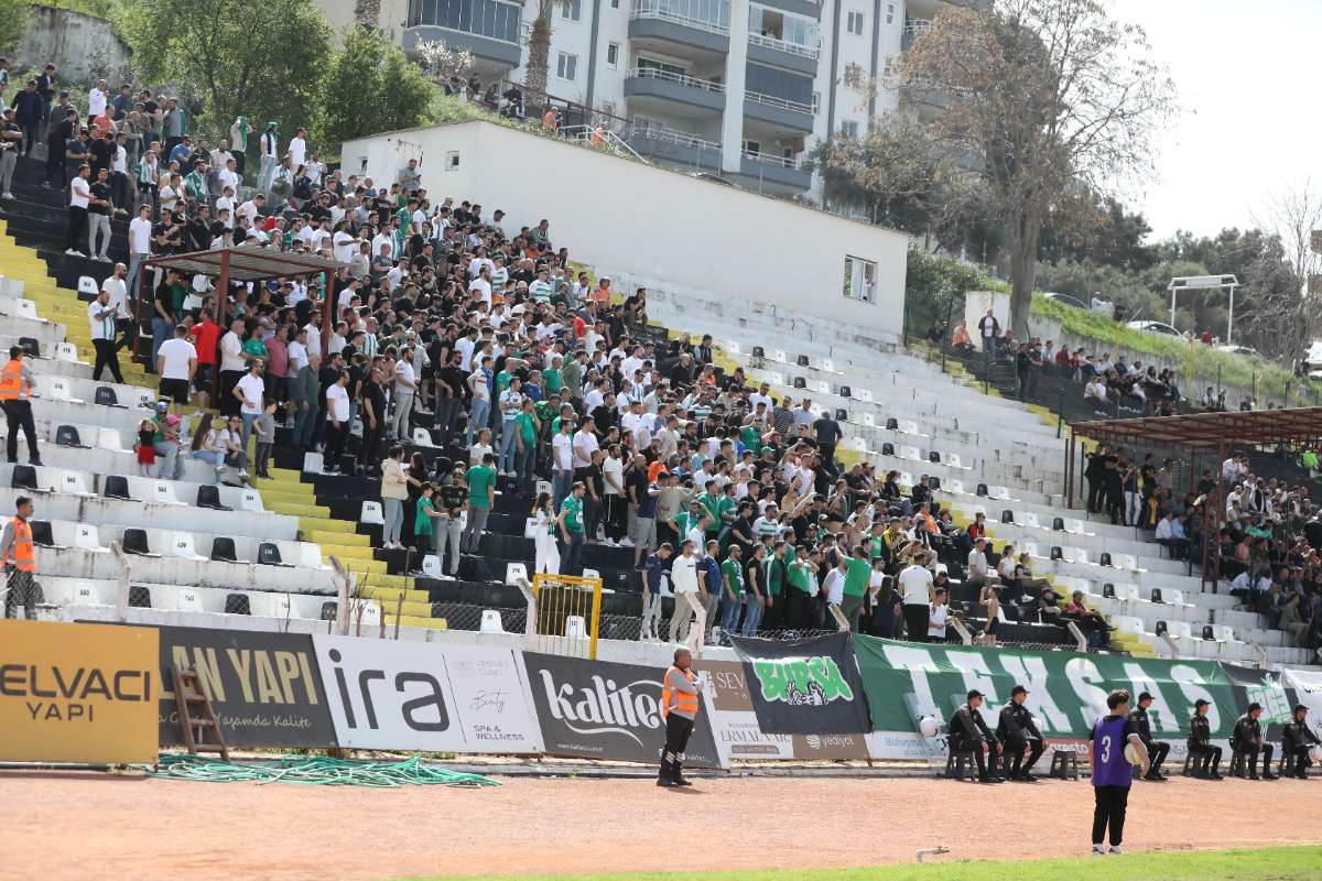 (FOTO GALERİ) KUŞADASISPOR - BURSASPOR FOTOĞRAFLARI