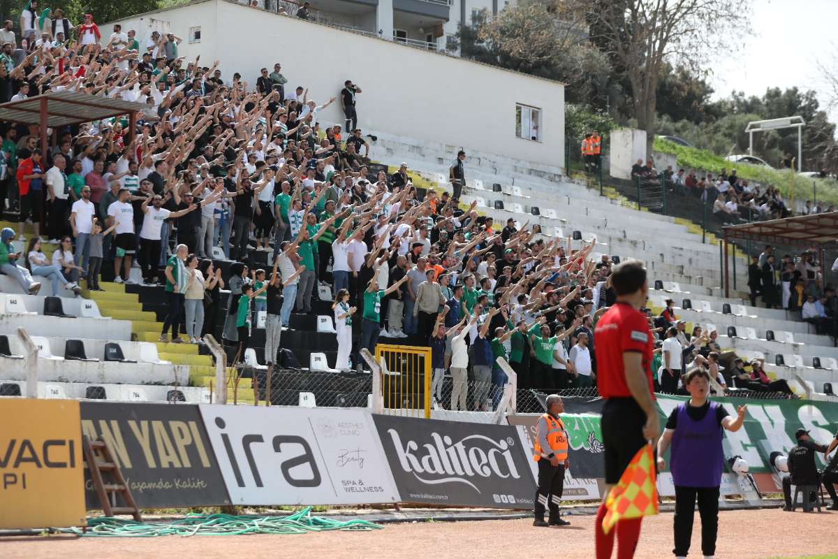 (FOTO GALERİ) KUŞADASISPOR - BURSASPOR FOTOĞRAFLARI