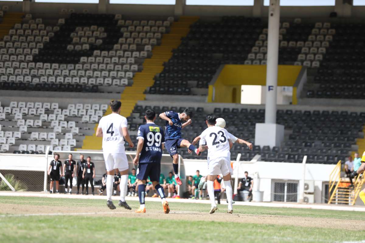 (FOTO GALERİ) KUŞADASISPOR - BURSASPOR FOTOĞRAFLARI