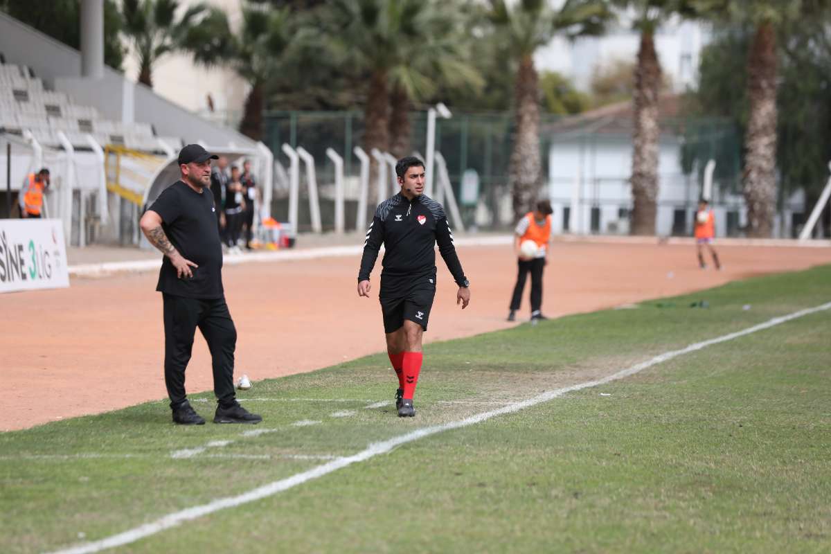 (FOTO GALERİ) KUŞADASISPOR - BURSASPOR FOTOĞRAFLARI