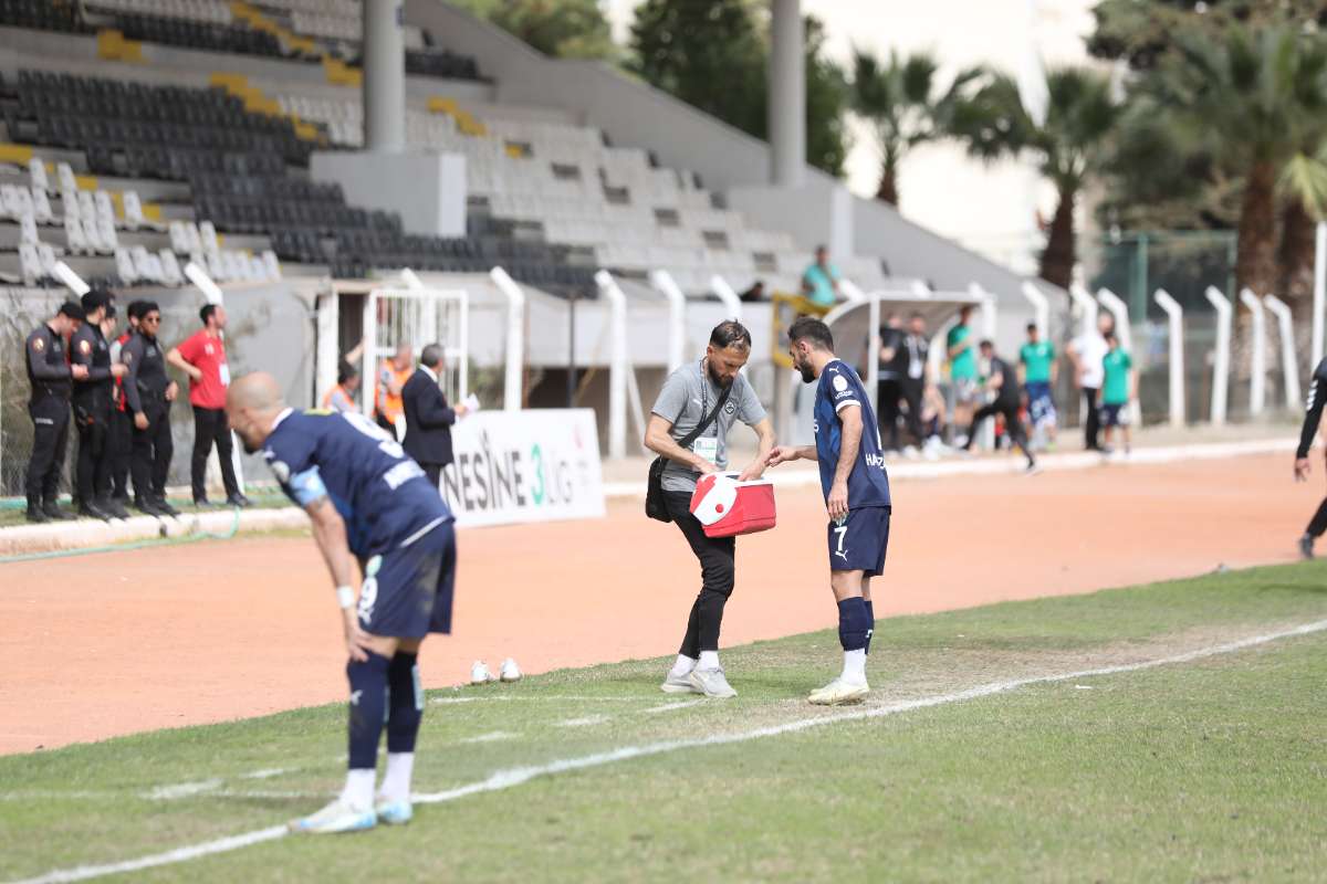 (FOTO GALERİ) KUŞADASISPOR - BURSASPOR FOTOĞRAFLARI