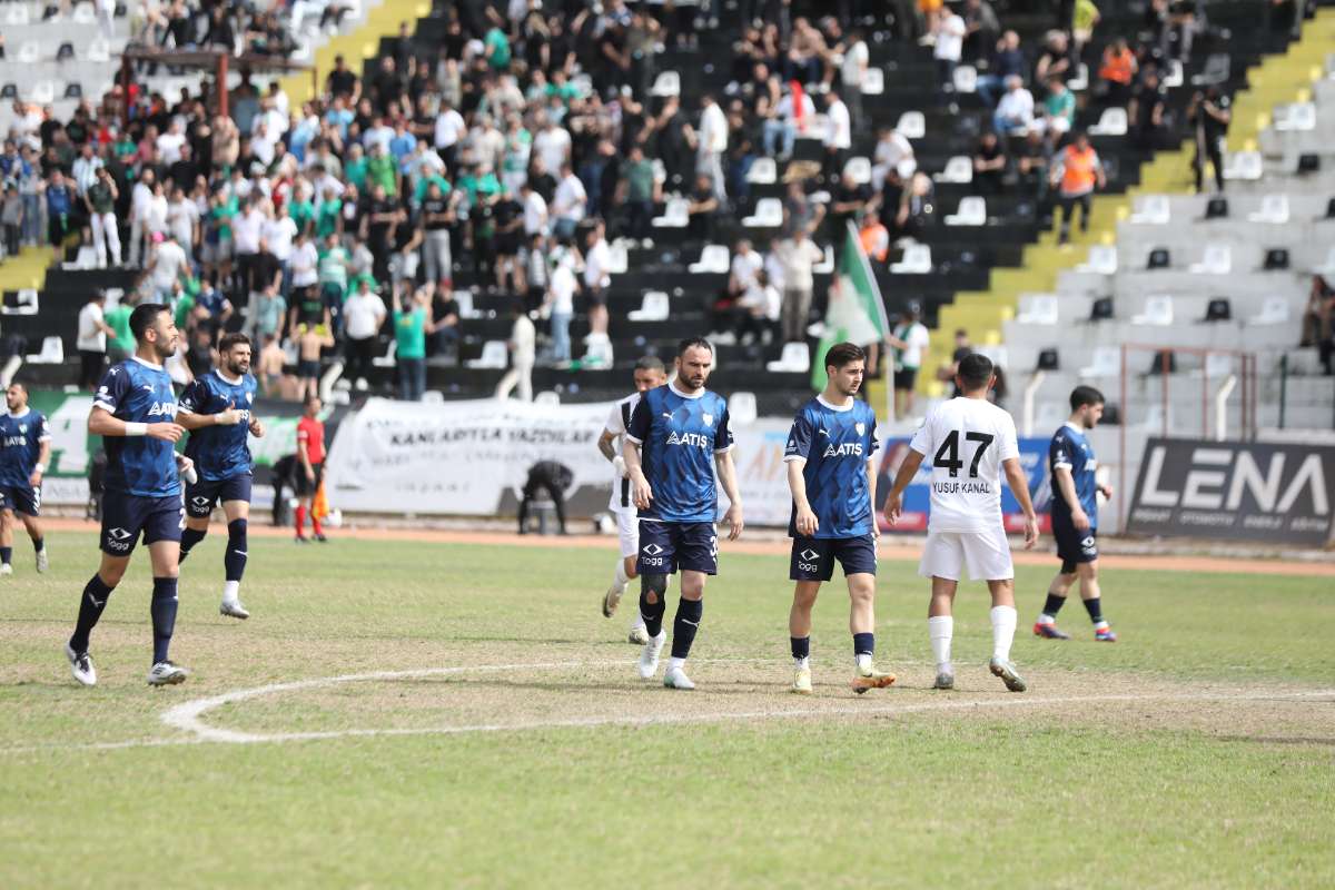 (FOTO GALERİ) KUŞADASISPOR - BURSASPOR FOTOĞRAFLARI