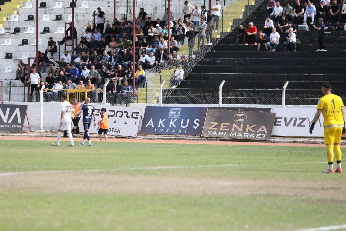 (FOTO GALERİ) KUŞADASISPOR - BURSASPOR FOTOĞRAFLARI