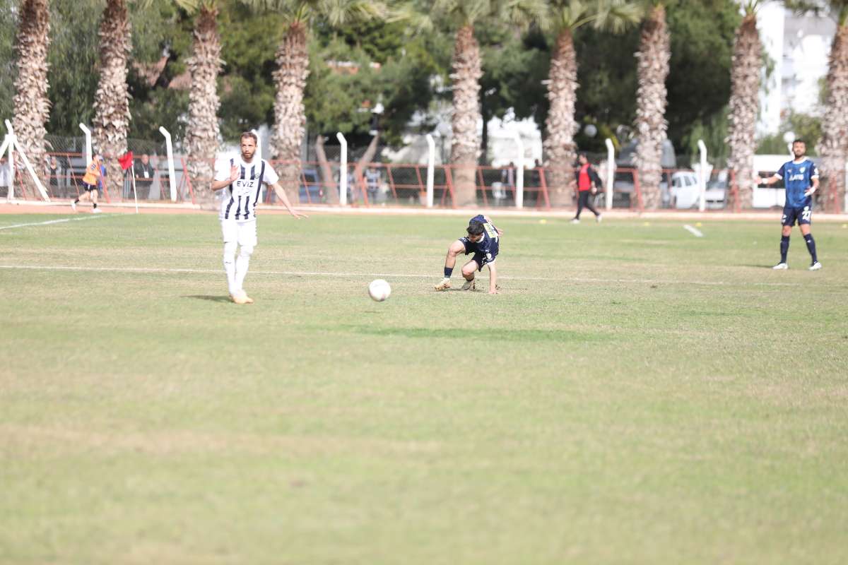 (FOTO GALERİ) KUŞADASISPOR - BURSASPOR FOTOĞRAFLARI