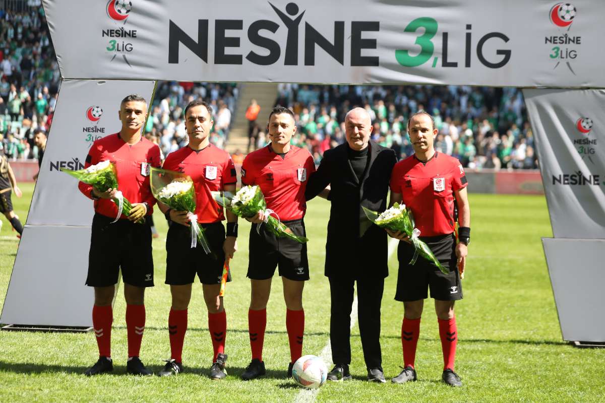 (FOTO GALERİ) Bursaspor-Kırşehir Belediyespor Maçından Taraftar Fotoğrafları