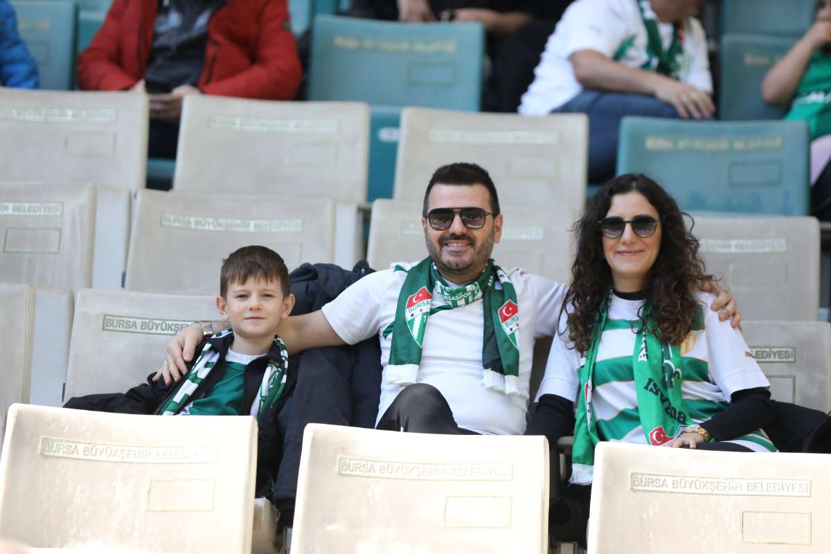(FOTO GALERİ) Bursaspor-Kırşehir Belediyespor Maçından Taraftar Fotoğrafları