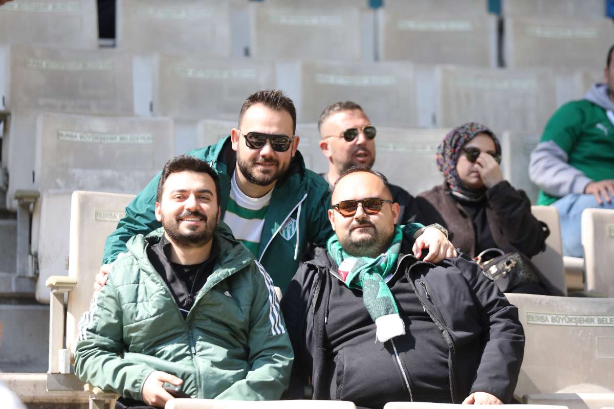 (FOTO GALERİ) Bursaspor-Kırşehir Belediyespor Maçından Taraftar Fotoğrafları
