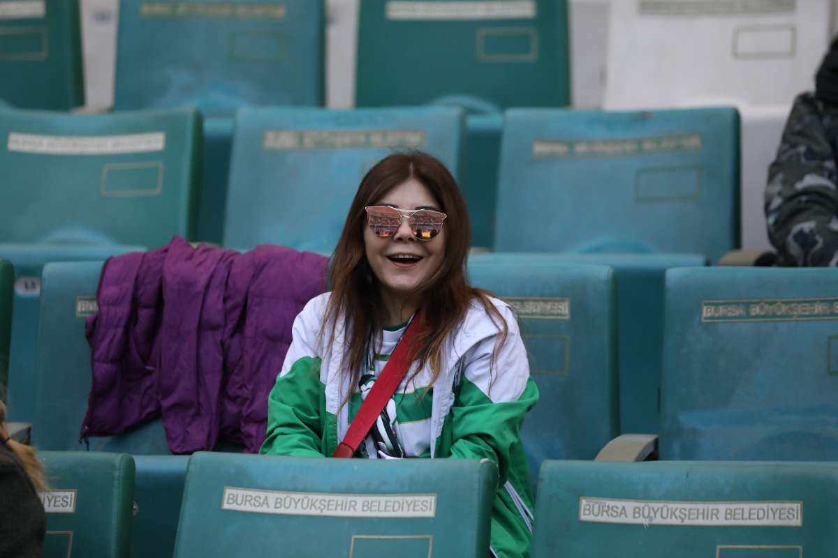 (FOTO GALERİ) Bursaspor-Kırşehir Belediyespor Maçından Taraftar Fotoğrafları