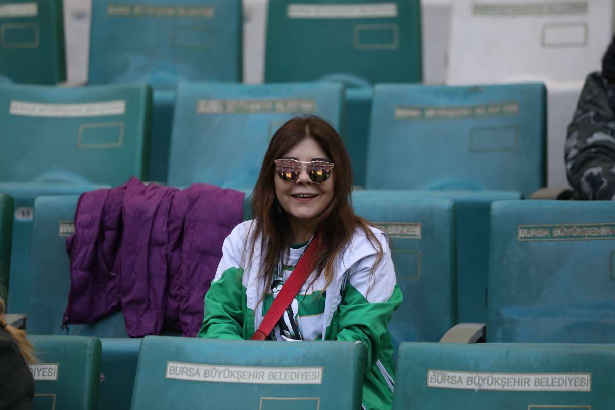 (FOTO GALERİ) Bursaspor-Kırşehir Belediyespor Maçından Taraftar Fotoğrafları