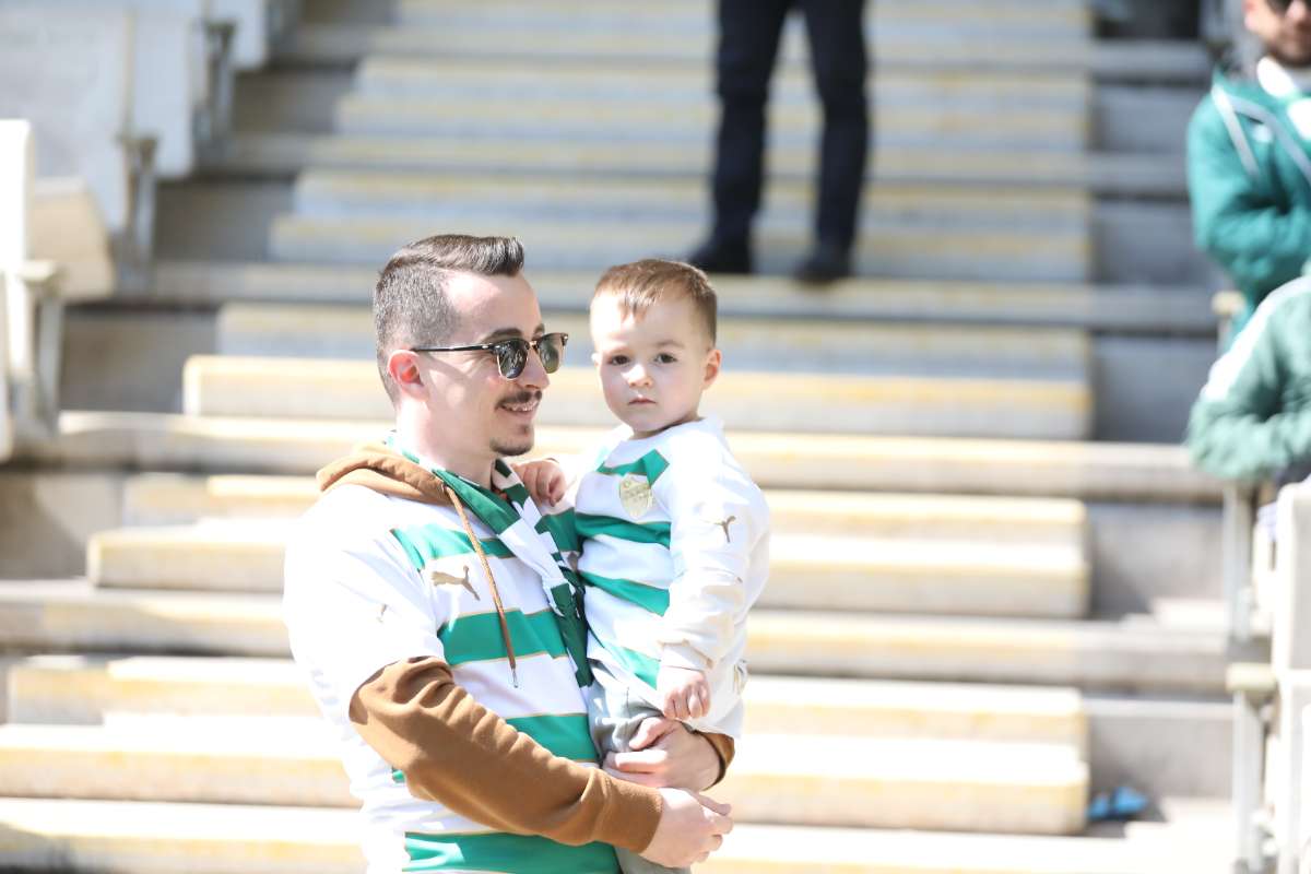 (FOTO GALERİ) Bursaspor-Kırşehir Belediyespor Maçından Taraftar Fotoğrafları