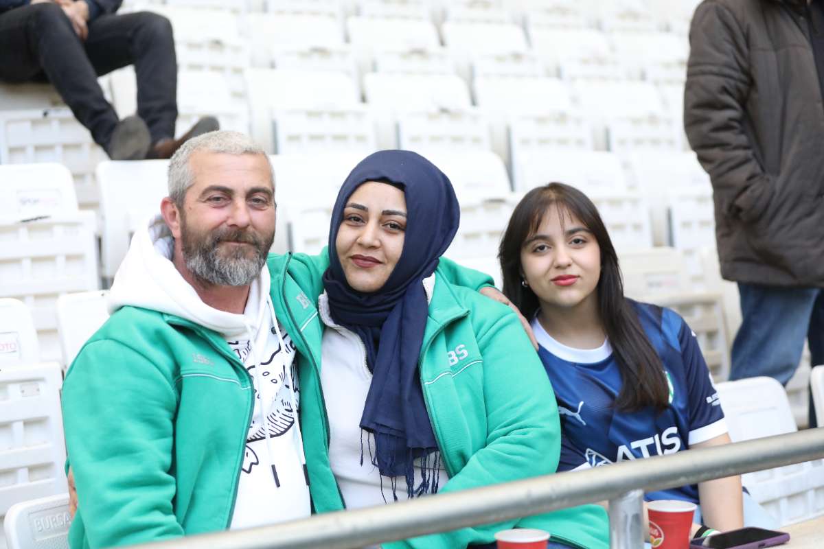 (FOTO GALERİ) Bursaspor-Kırşehir Belediyespor Maçından Taraftar Fotoğrafları
