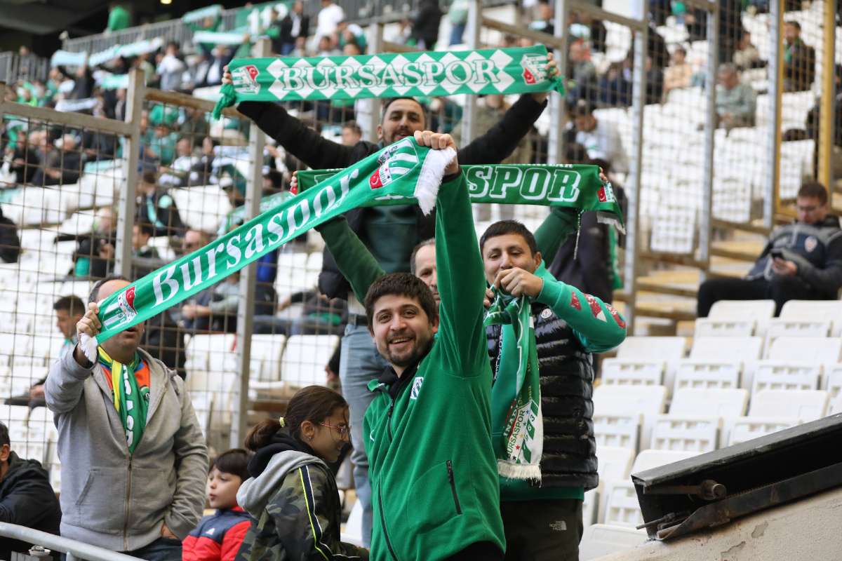 (FOTO GALERİ) Bursaspor-Kırşehir Belediyespor Maçından Taraftar Fotoğrafları