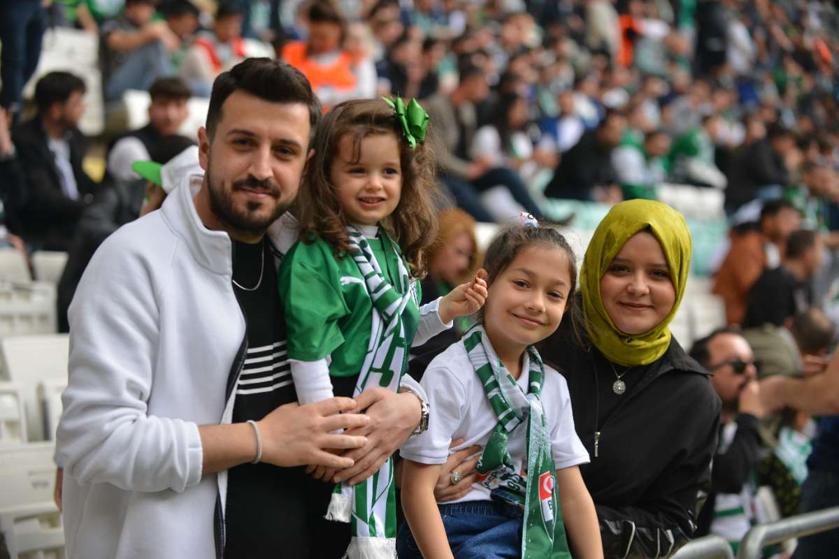 (FOTO GALERİ) BURSASPOR - 23 ELAZIĞ FK TARAFTAR FOTOĞRAFLARI