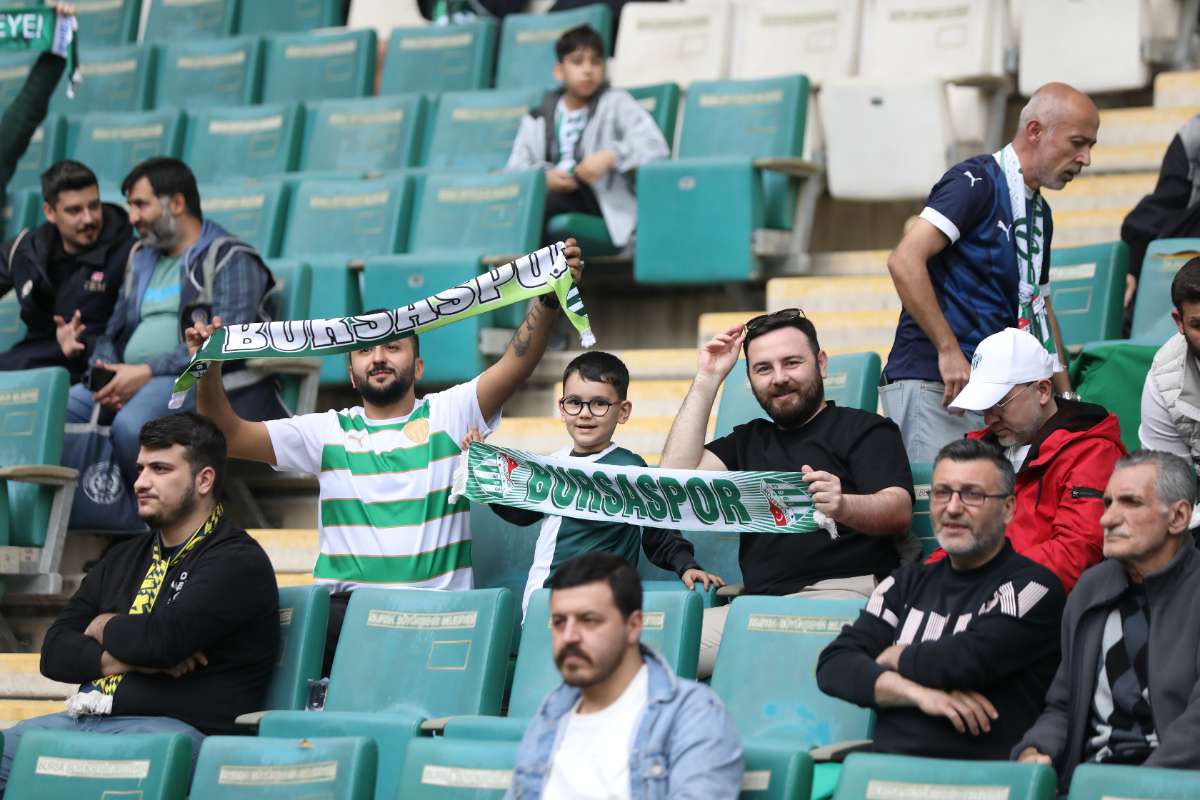 (FOTO GALERİ) BURSASPOR - 23 ELAZIĞ FK TARAFTAR FOTOĞRAFLARI