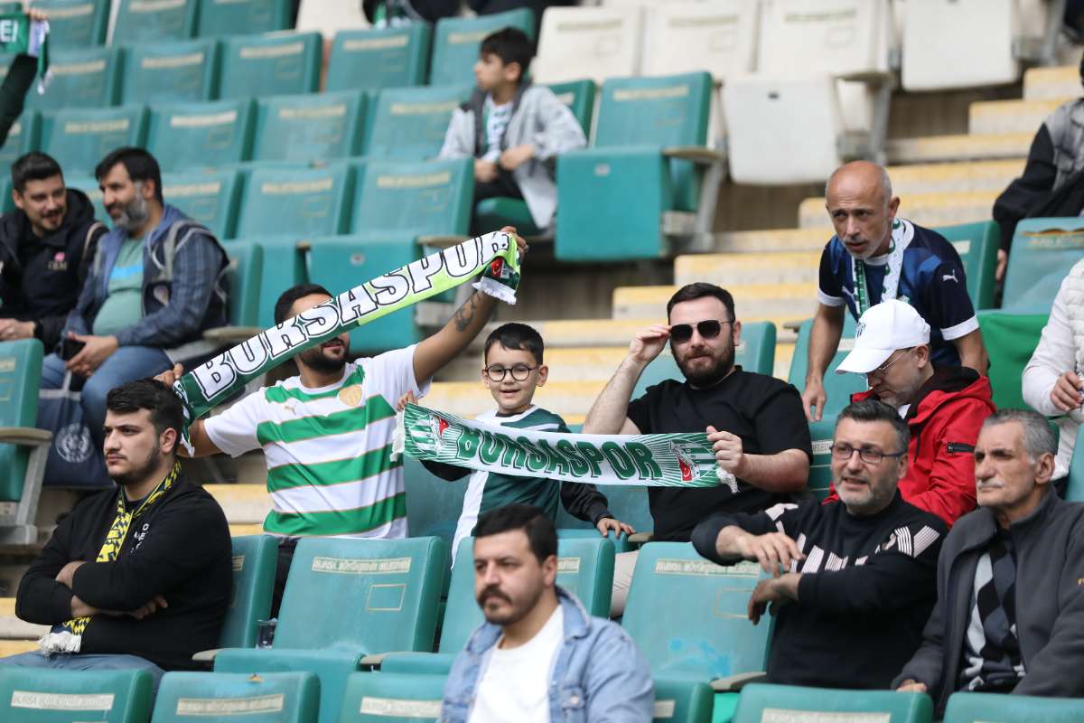 (FOTO GALERİ) BURSASPOR - 23 ELAZIĞ FK TARAFTAR FOTOĞRAFLARI