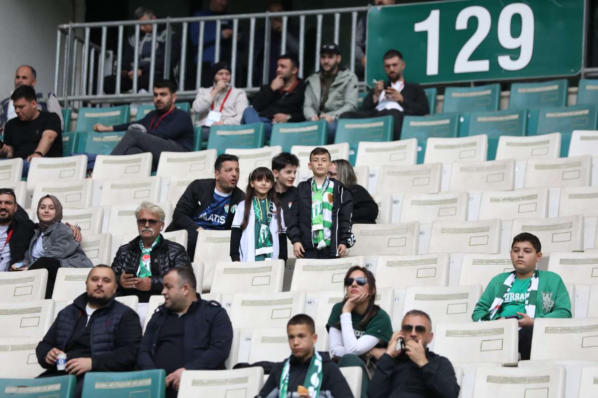 (FOTO GALERİ) BURSASPOR - 23 ELAZIĞ FK TARAFTAR FOTOĞRAFLARI