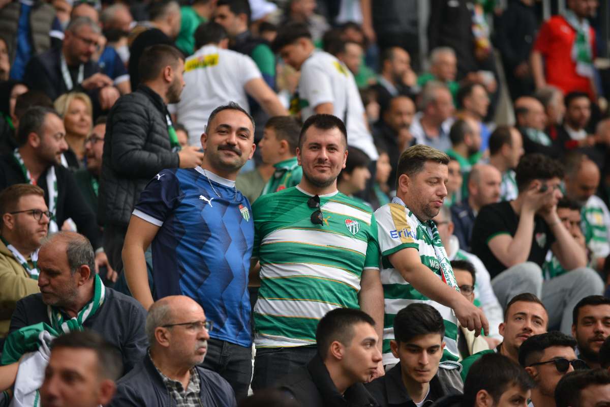 (FOTO GALERİ) BURSASPOR - 23 ELAZIĞ FK TARAFTAR FOTOĞRAFLARI